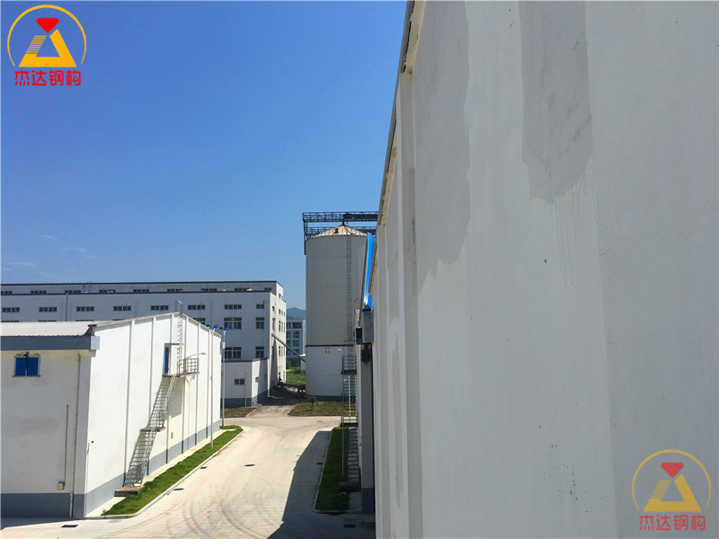 湄洲島跨度19米拱形屋頂信譽(yù)保證